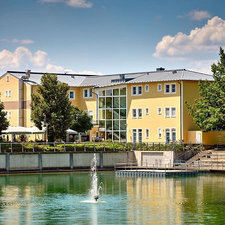 Hotel Am See Нойтраублінг Екстер'єр фото