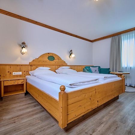 Hotel Am See Нойтраублінг Номер фото