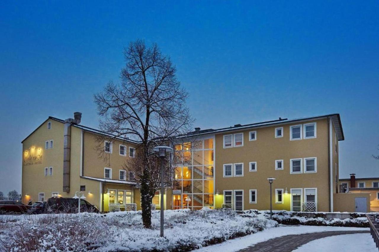 Hotel Am See Нойтраублінг Екстер'єр фото