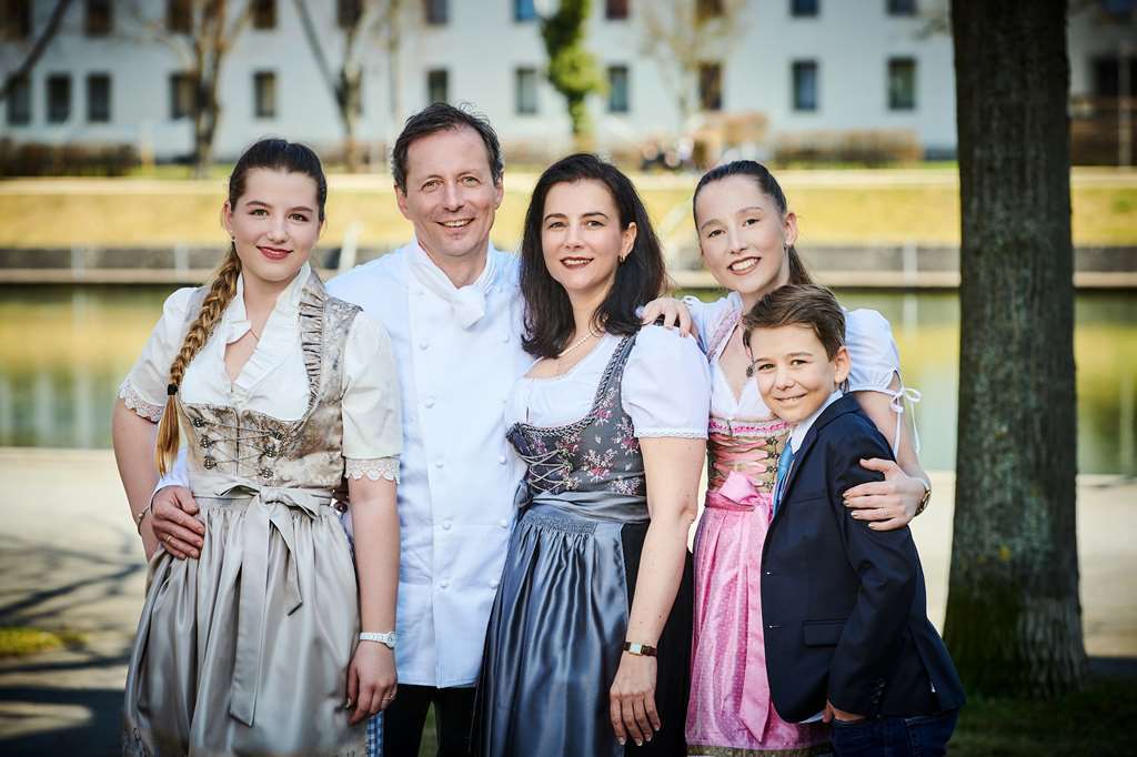 Hotel Am See Нойтраублінг Екстер'єр фото